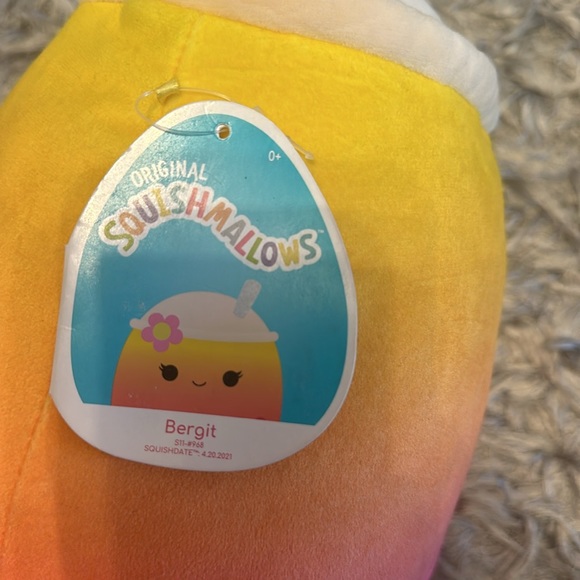 Bergit Boba Squishmallow NWT - Picture 4 of 4